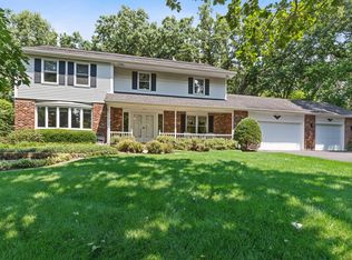 1798 White Fence Ln, Libertyville, IL