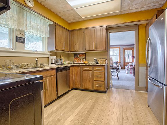 5th image of this home