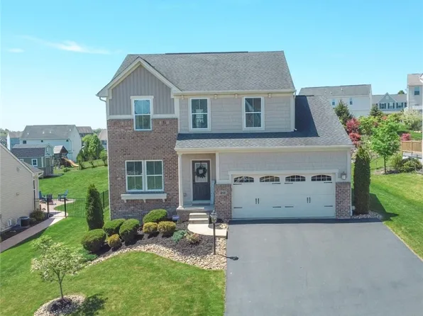 213 Edenburg Dr, Pittsburgh, PA 15239