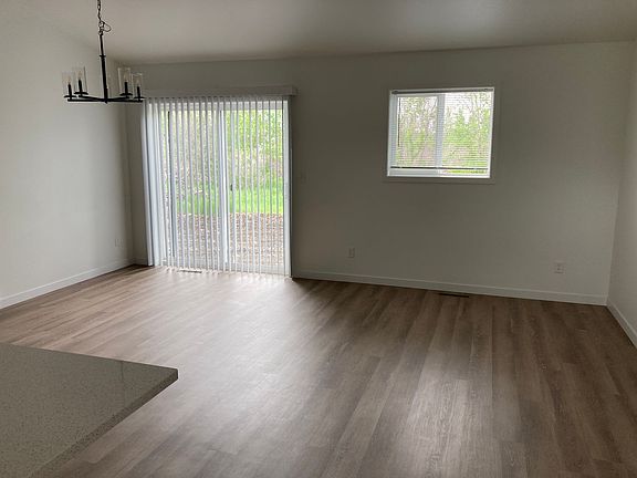 4th image of 306A Torontos Ct