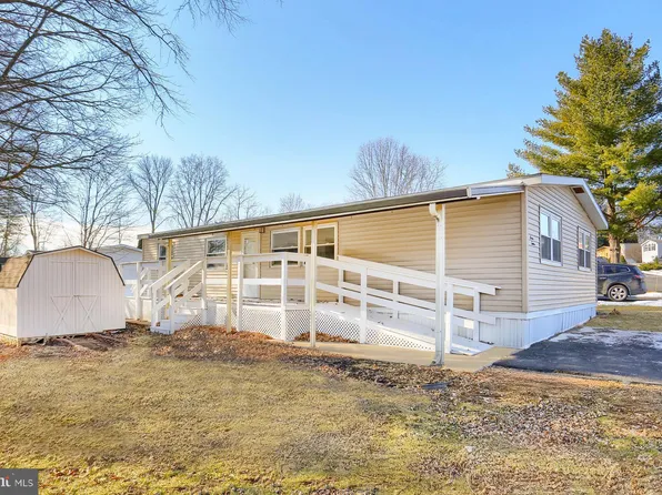 712 Owl Ct, Mechanicsburg, PA 17050