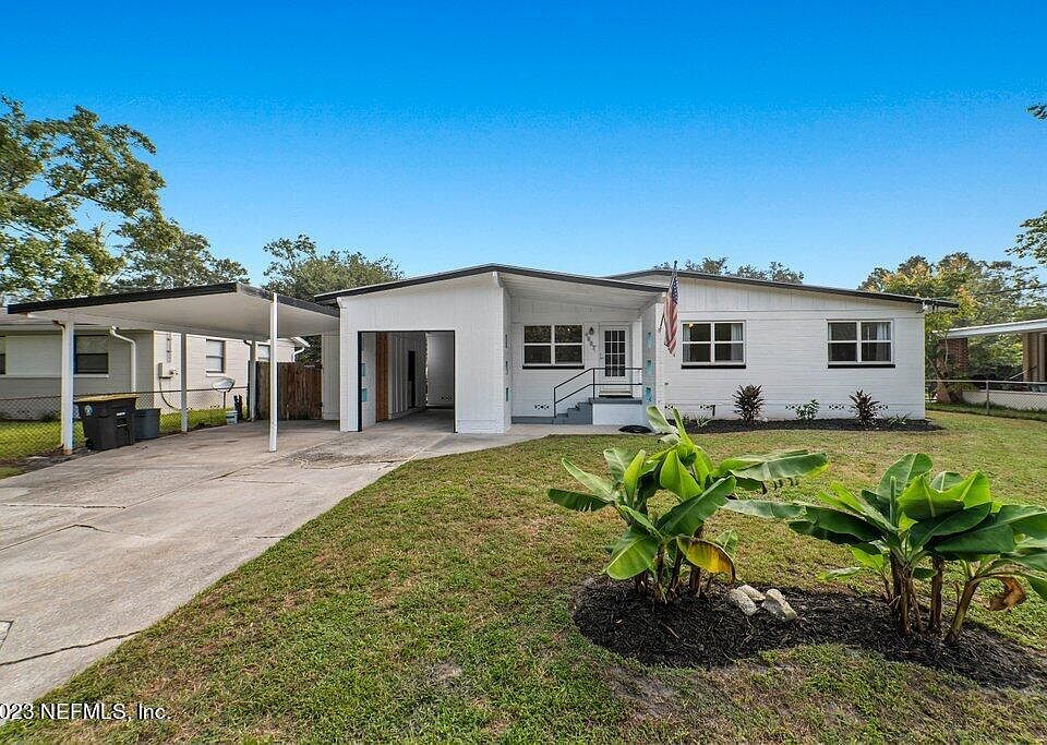1st image of 4607 ANVERS Boulevard