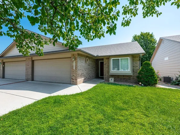 1242 S High St, El Dorado, KS 67042