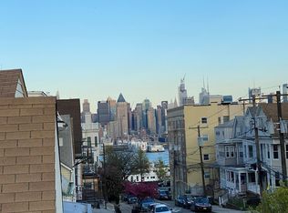 40 46th St #2, Weehawken, NJ 07086