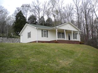 28 Arnold Cem Rd, Camden, TN 38320