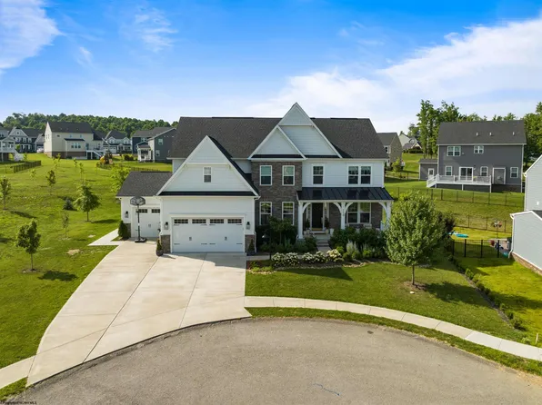 110 Tamarack Ct, Morgantown, WV 26508