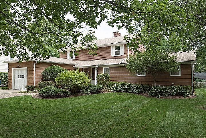 1st image of 404 Arbana Dr