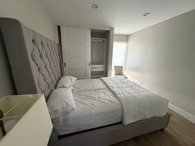 2 bed, 1000 sqft, $6,250 — Photo 4