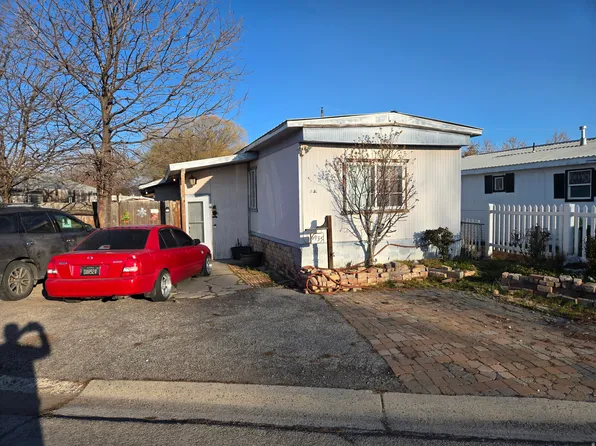 6935 S Columbia Dr, West Jordan, UT 84084