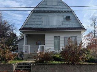 2004 N Cincinnati St, Spokane, WA 99207