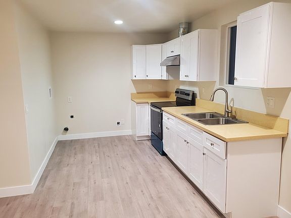 2nd image of 5023 Cimarron St #5023