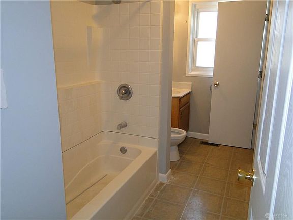 4th image of 333 Funston Ave