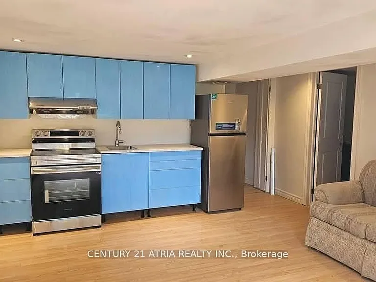 38 Harding Blvd #2 — Photo 1