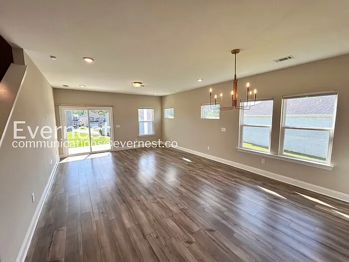 1214 Bridgett Way — Photo 7