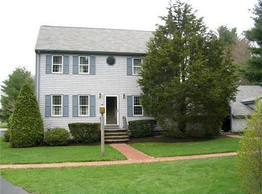 1st image of 22 Camelot Ct