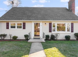 34 Randal Ave, West Hartford, CT 06110