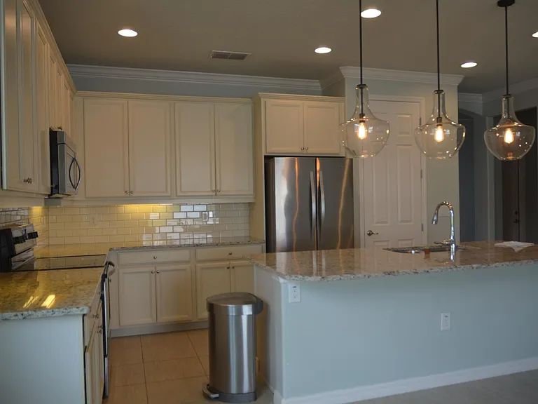 1310 Merion Dr — Photo 6
