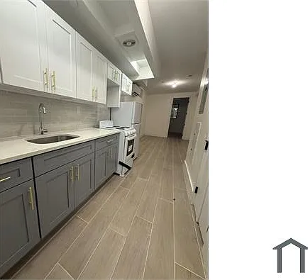 709 E 213th St #B1 — Photo 5