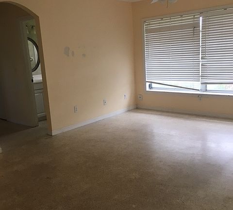 5th image of 3850 NE Linda Dr