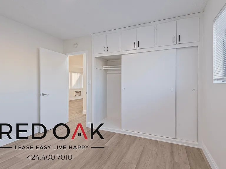 10920 Ramona Blvd #L — Photo 13