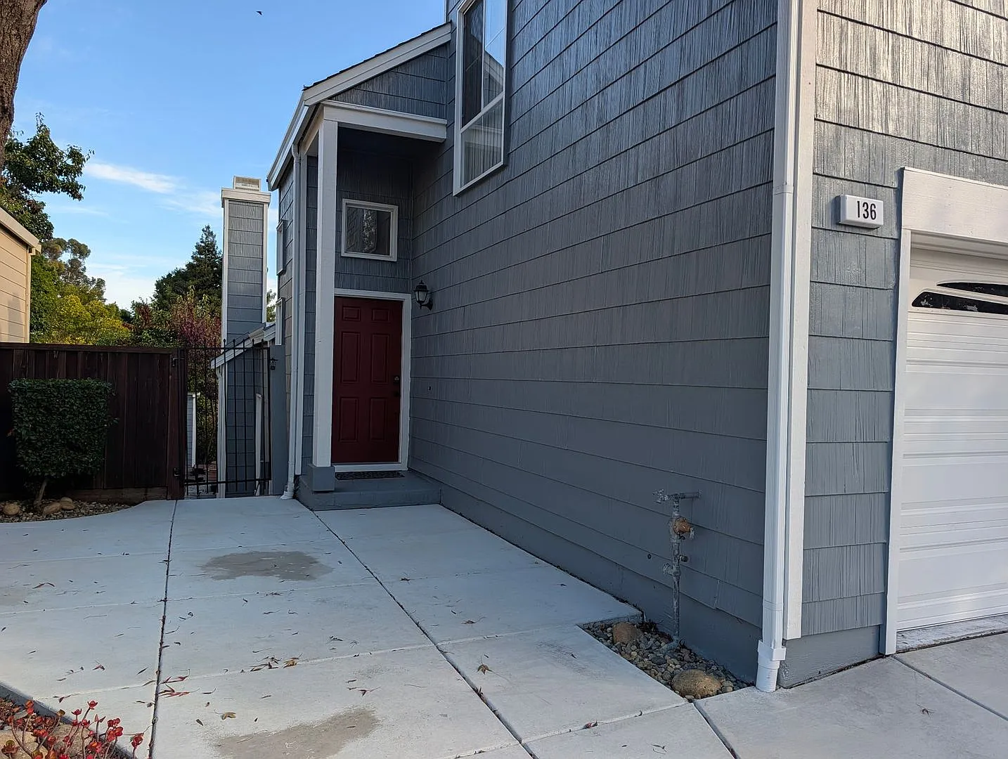 Nice 3 Bedroom/2 Bath Vallejo Home - Crystal Pointe — Photo 2