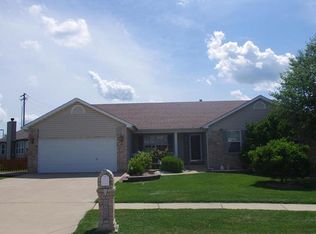 202 Niagra Dr, Wentzville, MO
