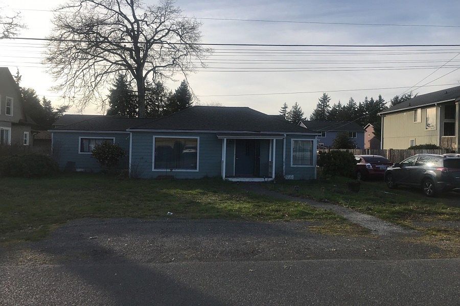 1st image of 7818 Burgess St W