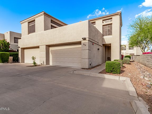 2nd image of 13606 N CAMBRIA Drive #202