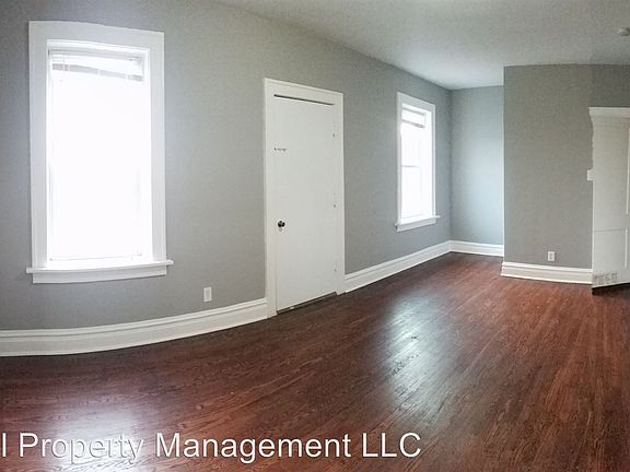 4th image of 3855 Meramec St #3855