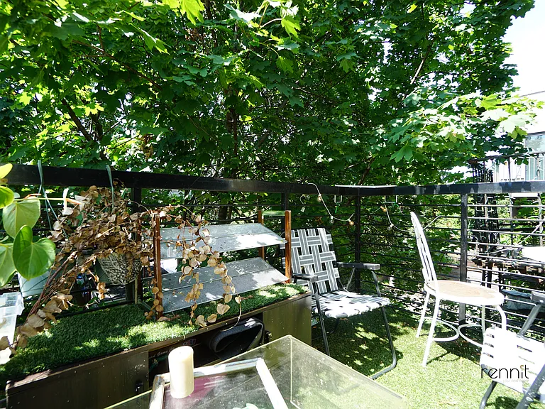 1165 Greene Ave #3 — Photo 4