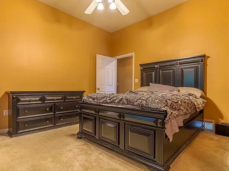 5388 Bradley Ridge Cv — Photo 4
