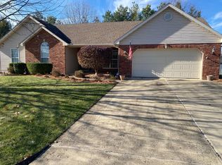 5 Shellie Ct, Fairview Heights, IL 62208