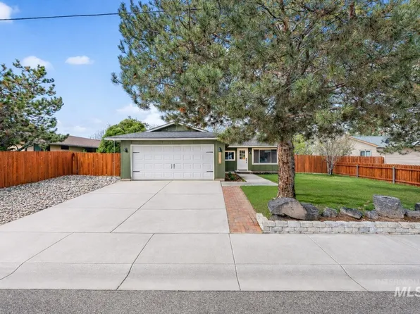 2171 N Hampton Rd, Boise, ID 83704