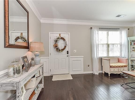 4th image of 4219 Craighill Ln