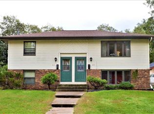 417 W Scott St, Stevens Point, WI 54481