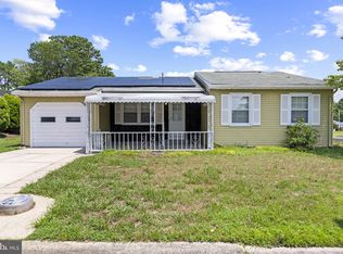 18 Keene St, Manchester Township, NJ 08759