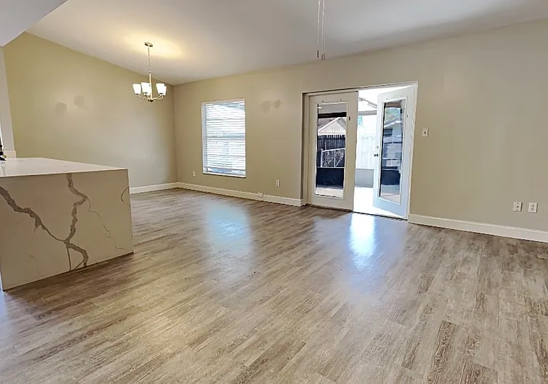 2709 Manor Hill Dr — Photo 16