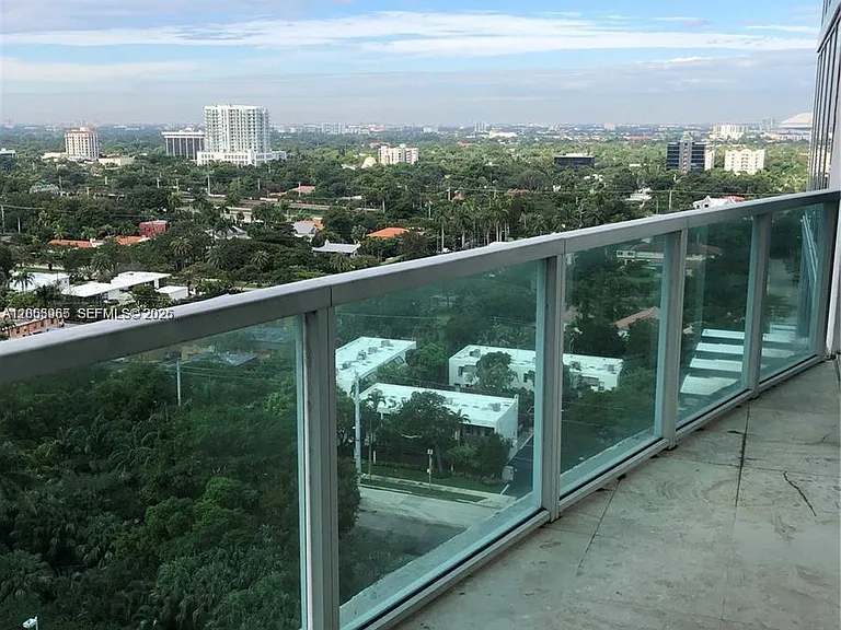 2101 Brickell Ave #1611 — Photo 3