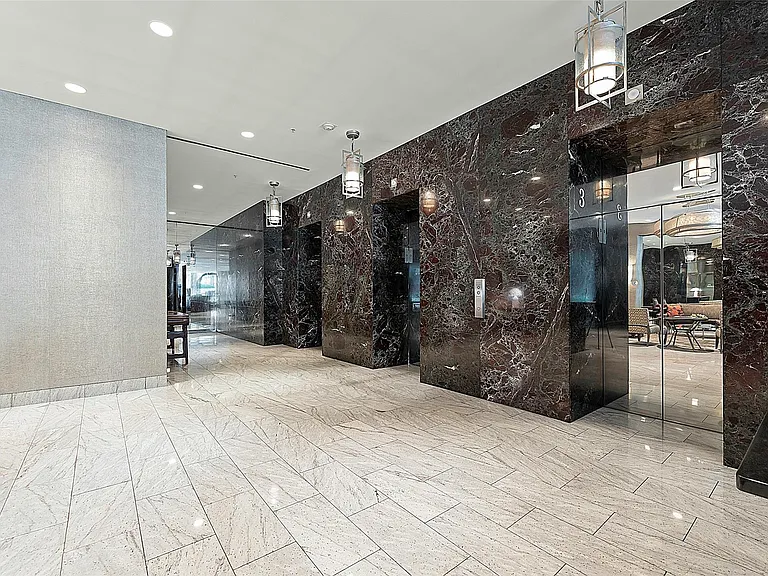 5000 Montrose Blvd #16B — Photo 21