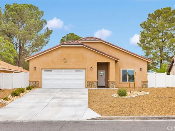 27354 Strawberry Ln, Helendale, CA 92342