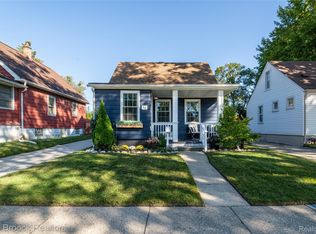 74 W Elza Ave, Hazel Park, MI