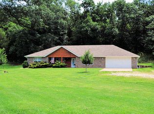 95 Medicine Bow Ln, Crane, MO 65633