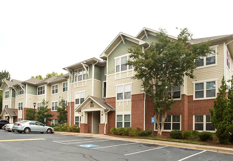 Columbia Peoples Town — Photo 3