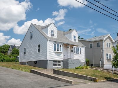 185 Suffolk Ave, Revere, MA, 02151