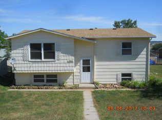 5804 Pine St, Black Hawk, SD 57718