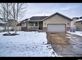 2117 E Partridge Ln, Eagle Mountain, UT 84005