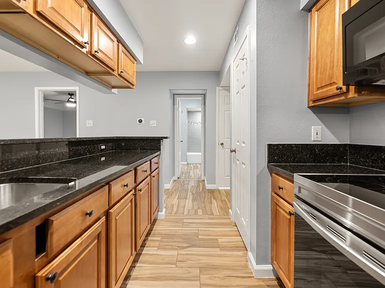 3309 Wyndham Cir #1183 — Photo 10