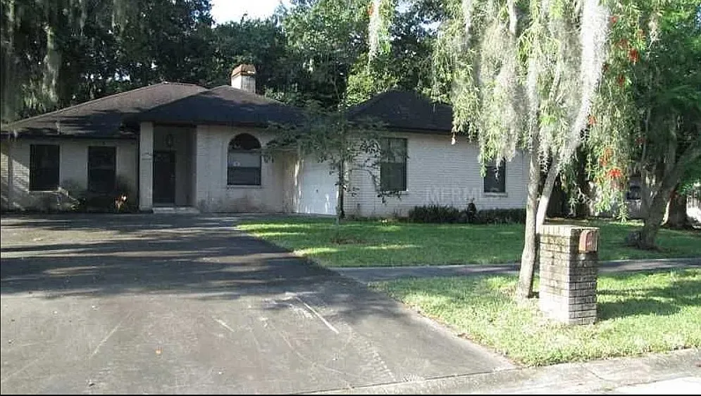 Savannah Dr, Plant City — Photo 1