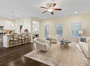 12 Shelby St, Savannah, GA 31405