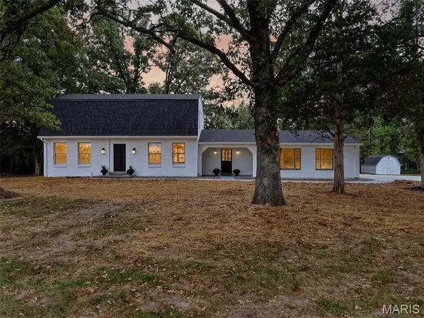 3930 Highway D, Defiance, MO 63341